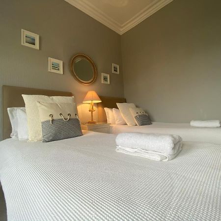 ラーグス The Old Rectory Bed & Breakfast エクステリア 写真