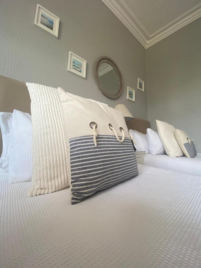 ラーグス The Old Rectory Bed & Breakfast エクステリア 写真