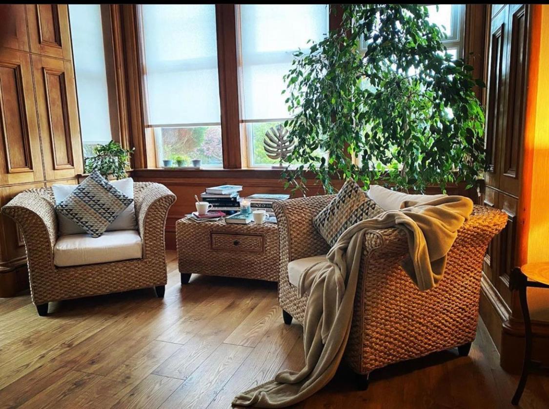 ラーグス The Old Rectory Bed & Breakfast エクステリア 写真