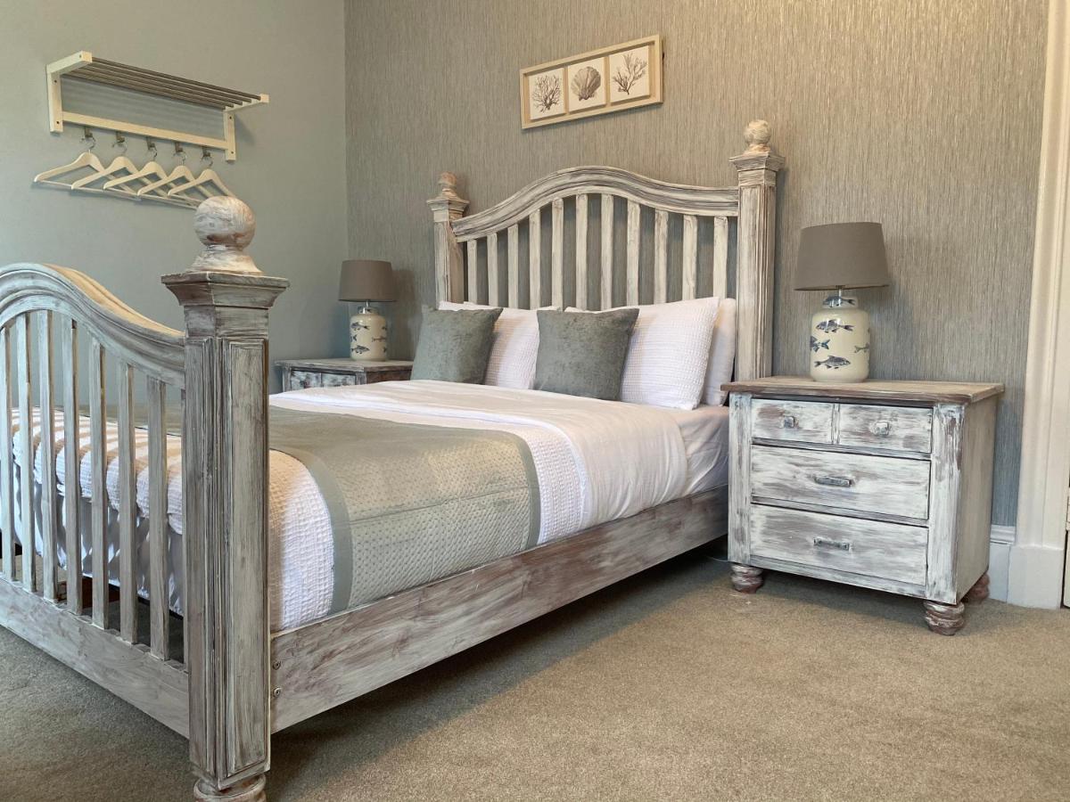 ラーグス The Old Rectory Bed & Breakfast エクステリア 写真