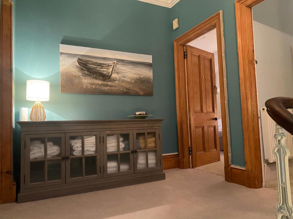 ラーグス The Old Rectory Bed & Breakfast エクステリア 写真