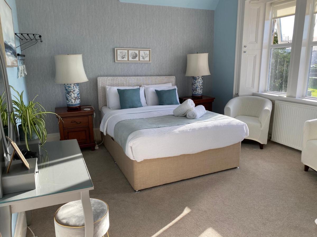 ラーグス The Old Rectory Bed & Breakfast エクステリア 写真
